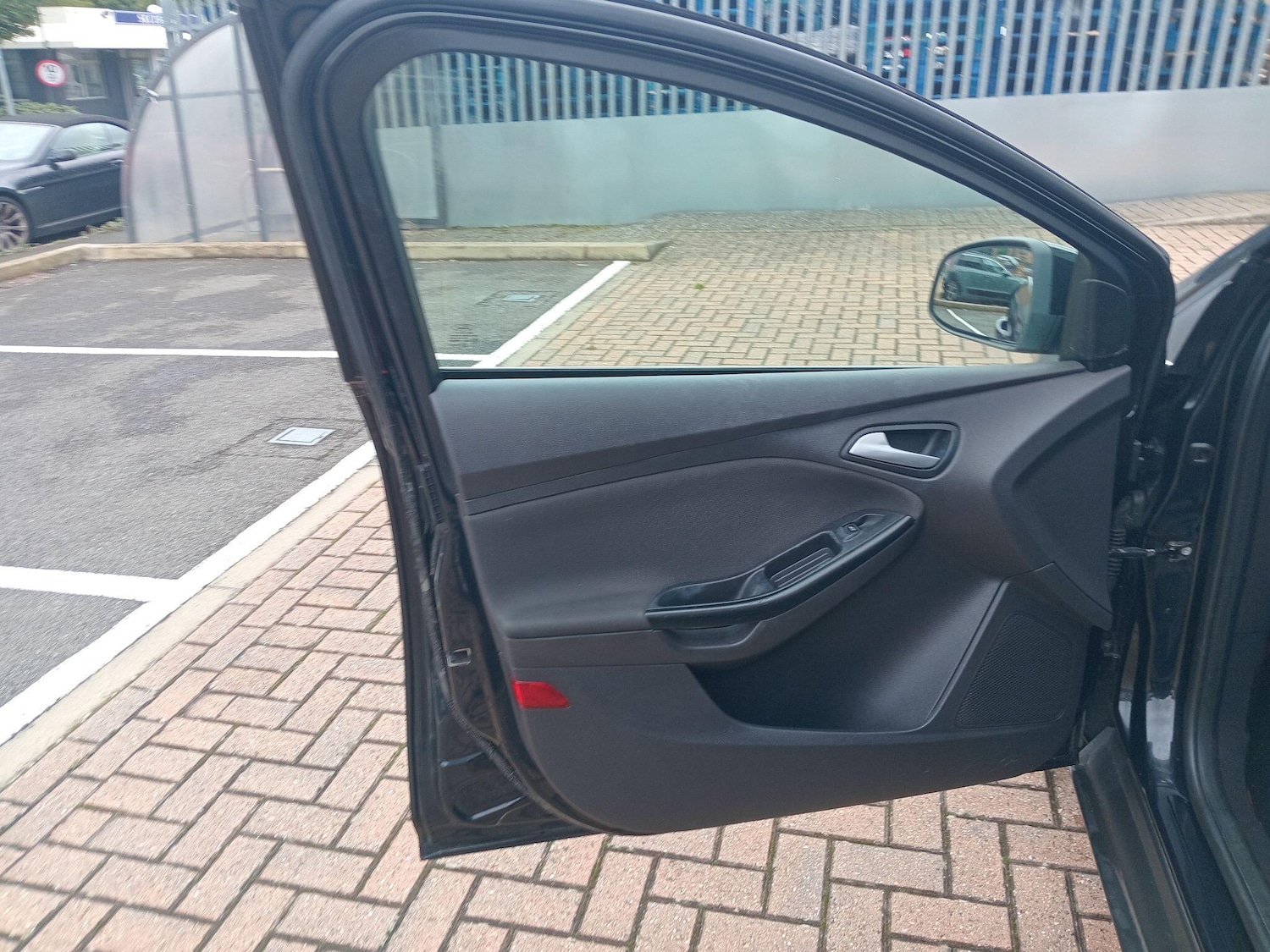 Vehicle 29