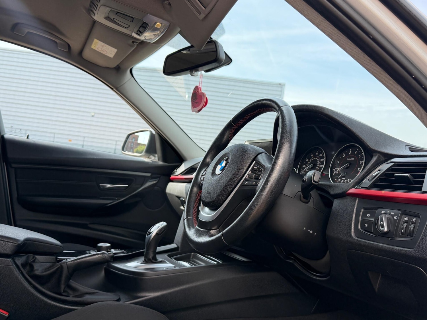 Used BMW 3 Series 2013 for sale - 77982474: Photo 19