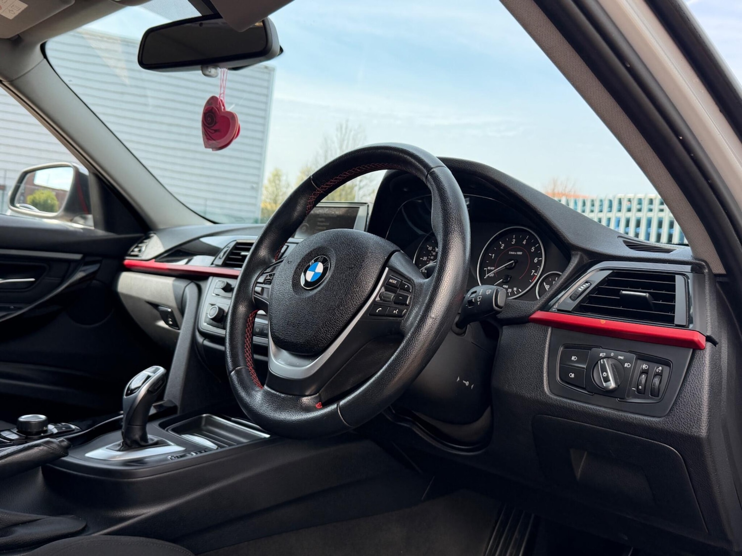 Used BMW 3 Series 2013 for sale - 77982474: Photo 20