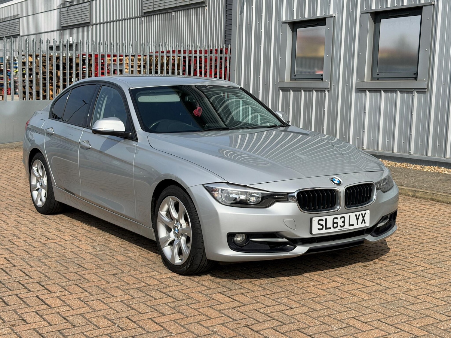 Used BMW 3 Series 2013 for sale - 77982474: Photo 5