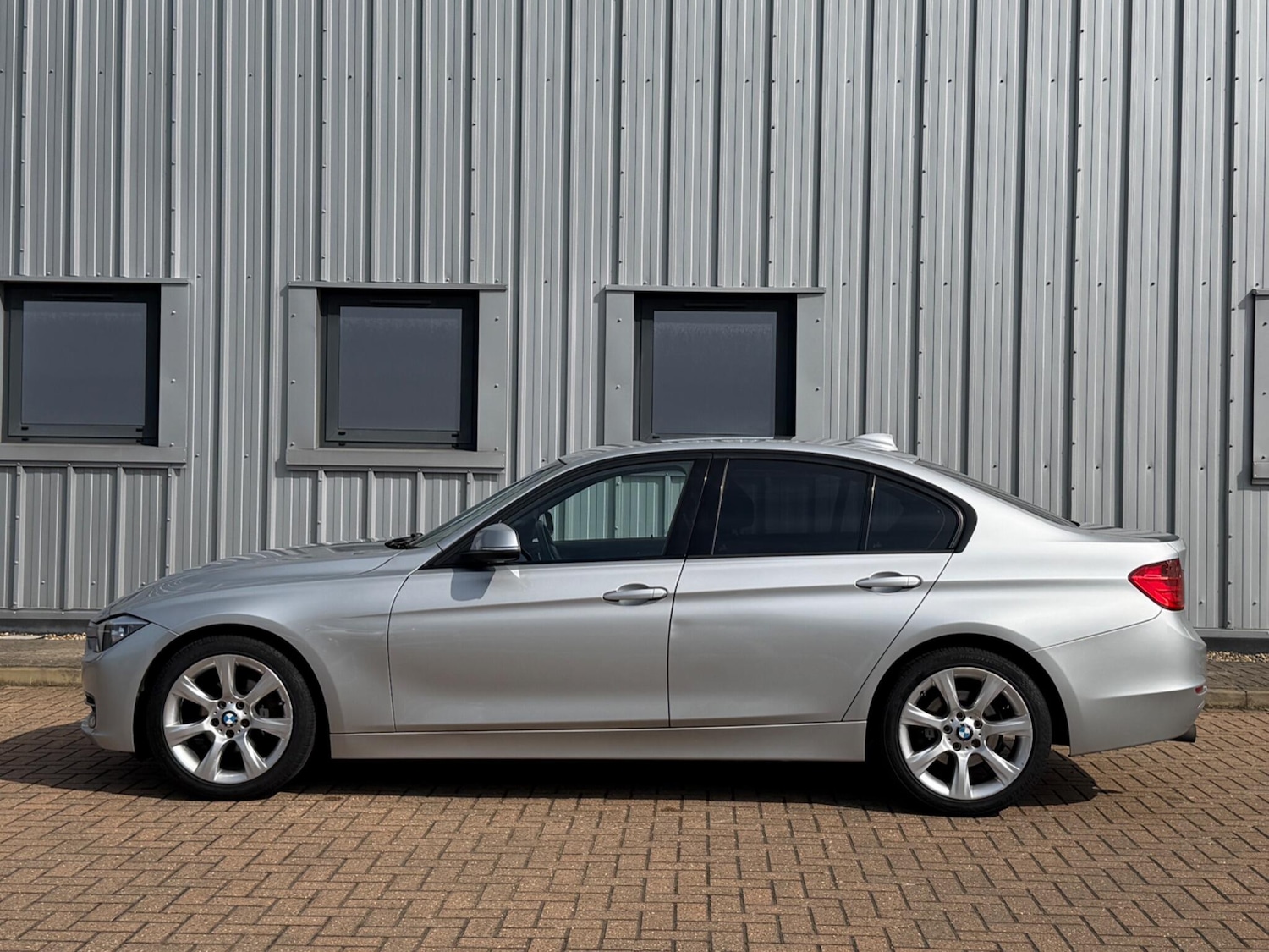 Used BMW 3 Series 2013 for sale - 77982474: Photo 8