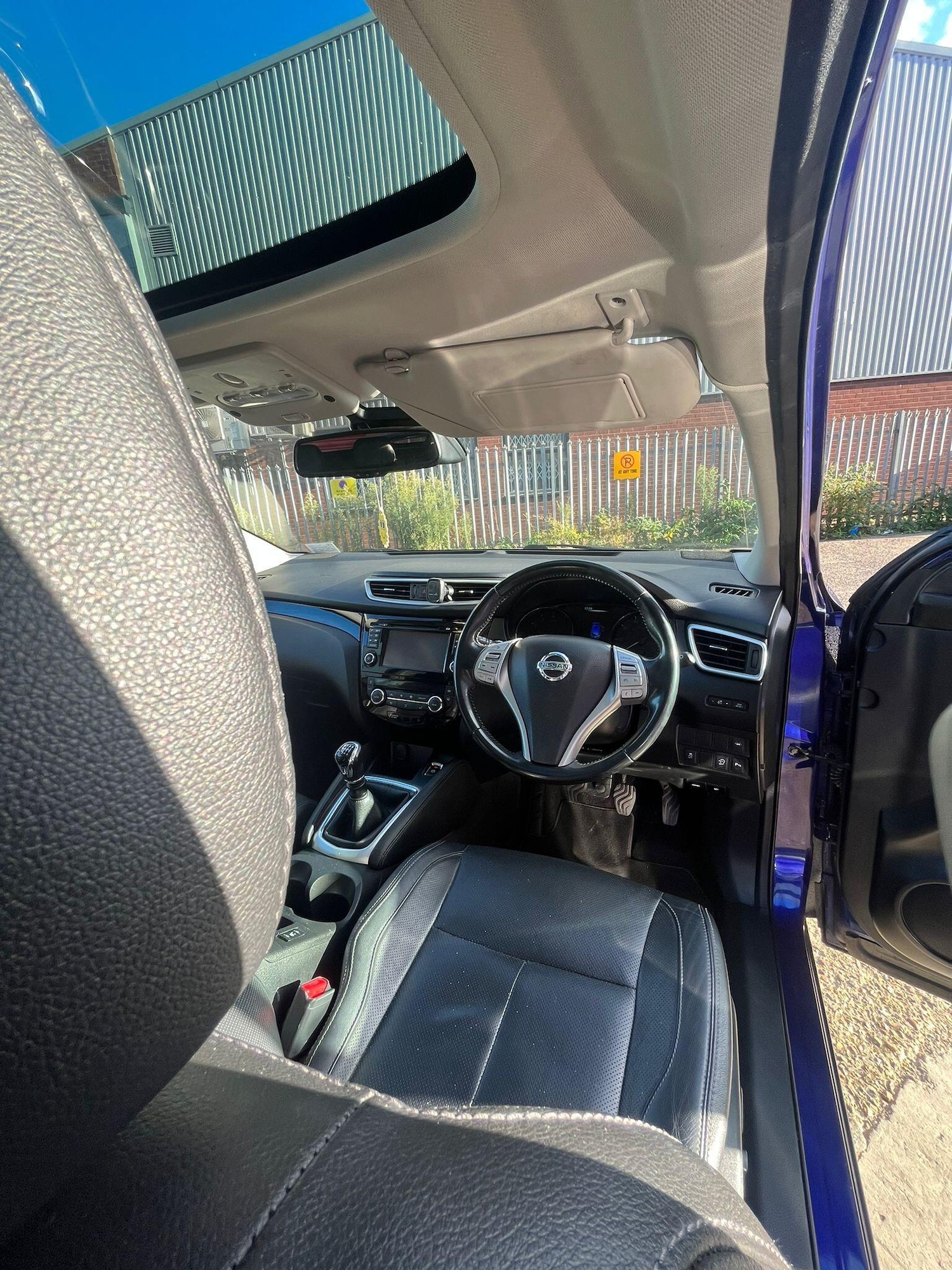 Used Nissan Qashqai 2016 for sale - 76992809: Photo 11