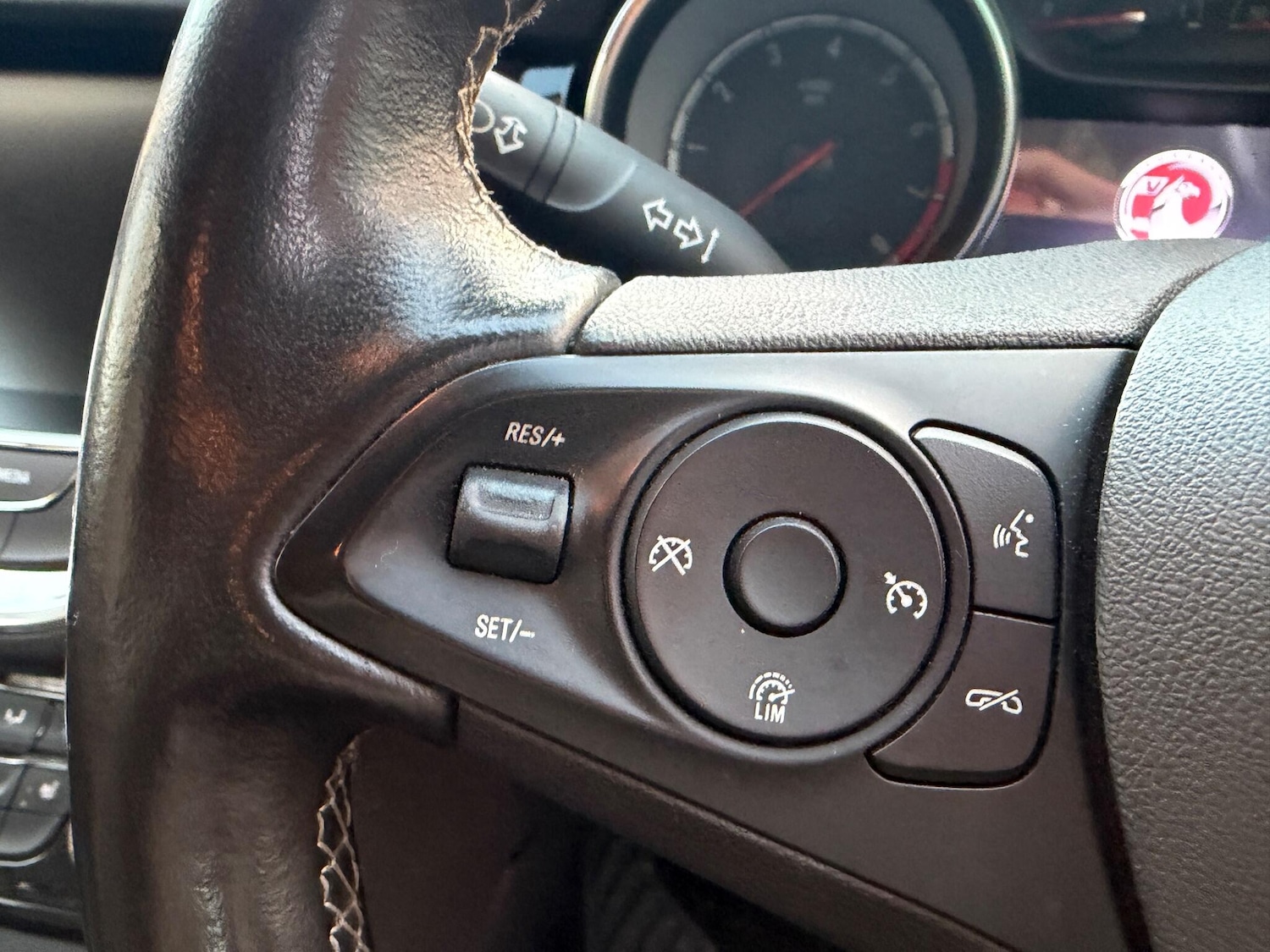 Used Vauxhall Astra 2018 for sale - 77057160: Photo 34