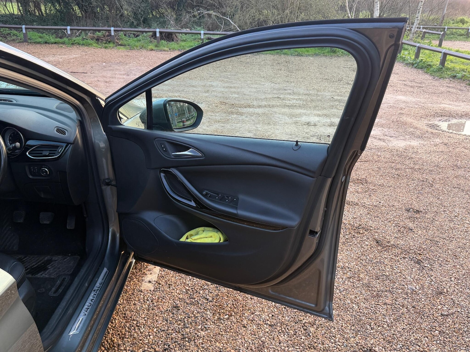 Used Vauxhall Astra 2018 for sale - 77057160: Photo 39