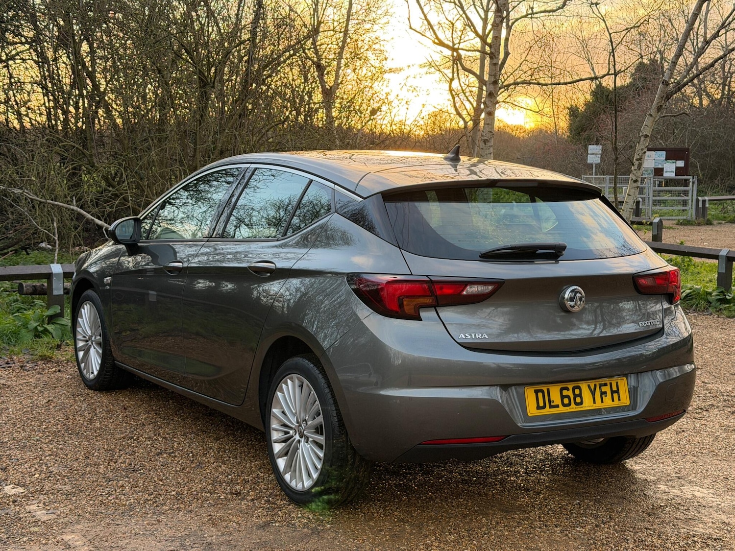 Used Vauxhall Astra 2018 for sale - 77057160: Photo 4