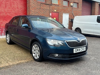 Used Skoda Superb 2014 for sale - 76521978: Photo