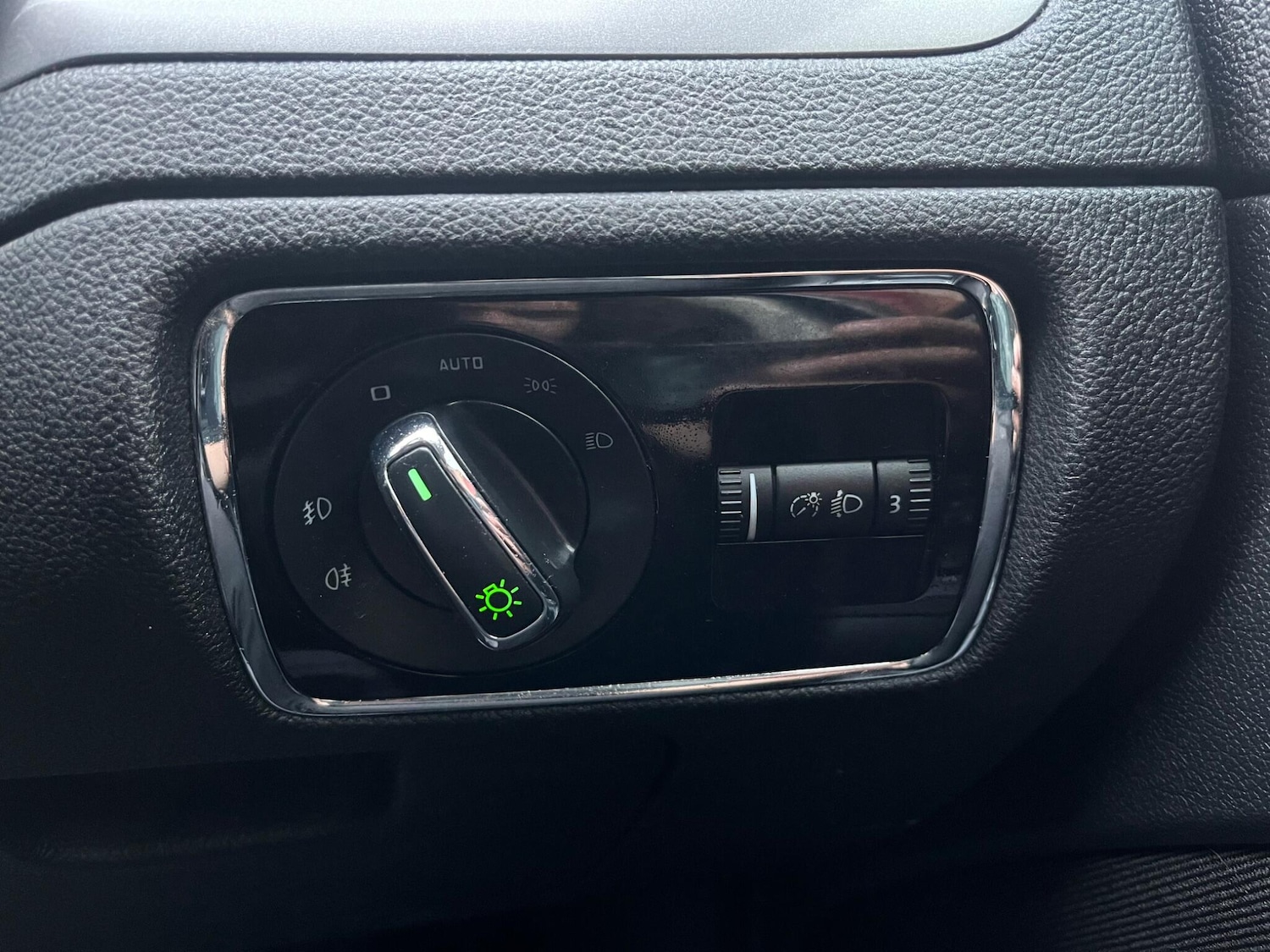 Used Skoda Superb for sale - 76521978: Photo 32