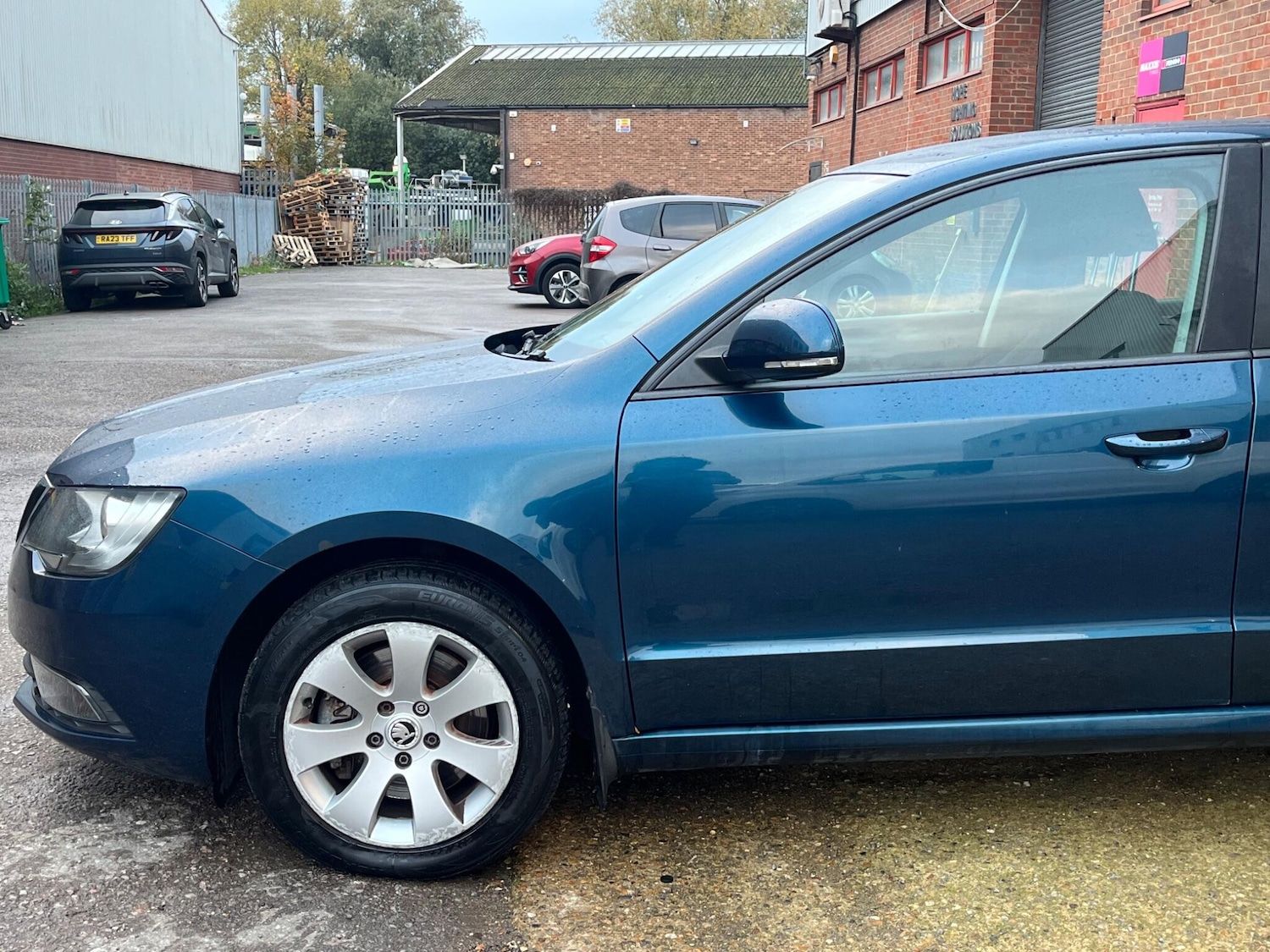 Used Skoda Superb for sale - 76521978: Photo 8