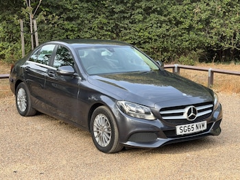 Used Mercedes-Benz C Class 2015 for sale - 79472048: Photo