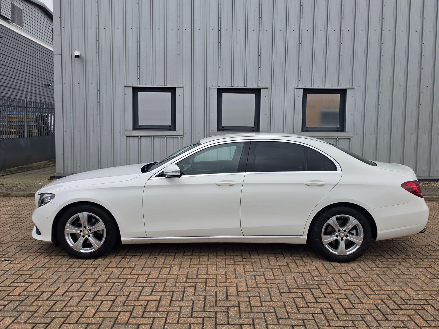 Used Mercedes-Benz E Class for sale - 78214110: Photo 12