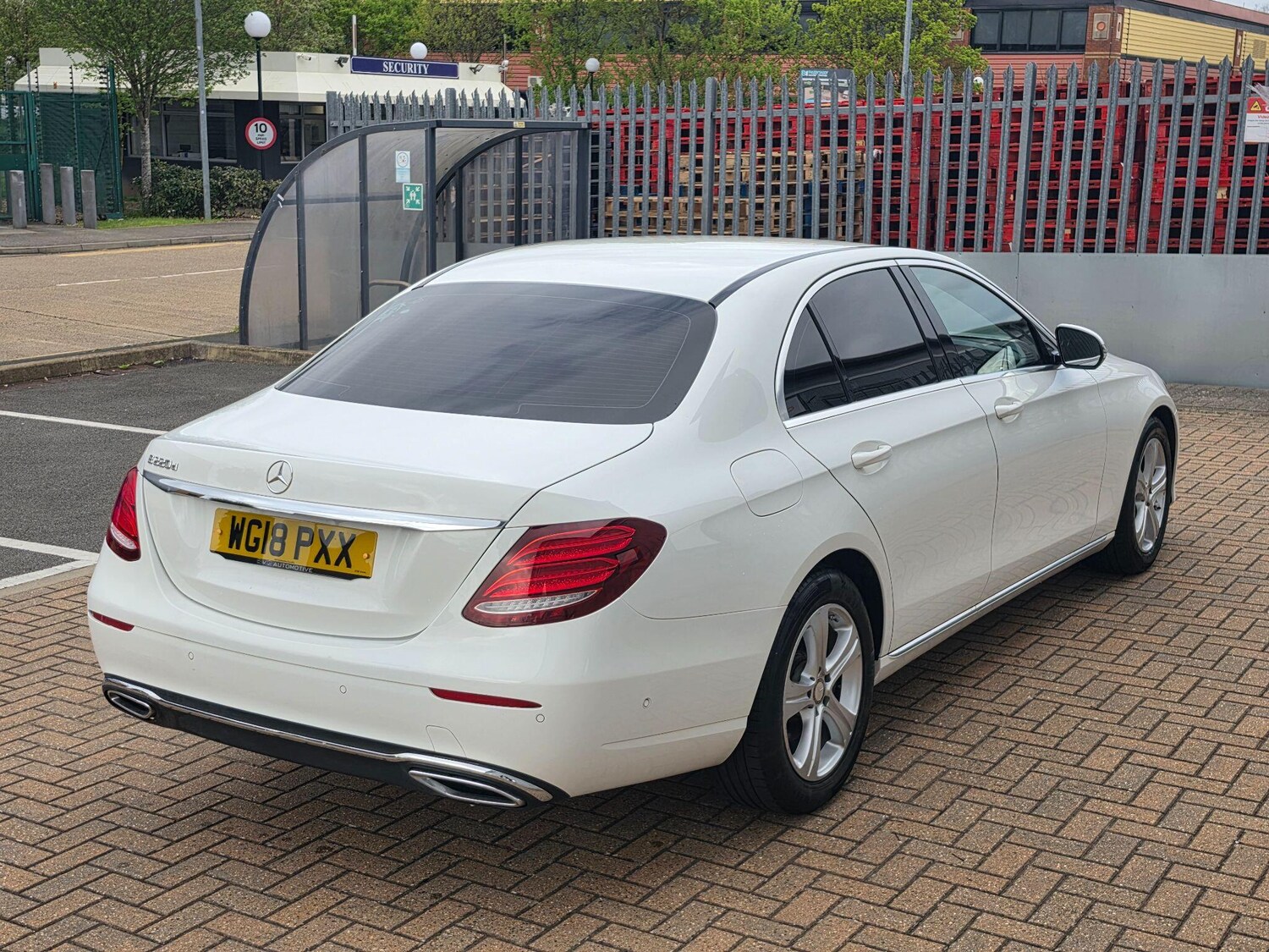 Used Mercedes-Benz E Class for sale - 78214110: Photo 17