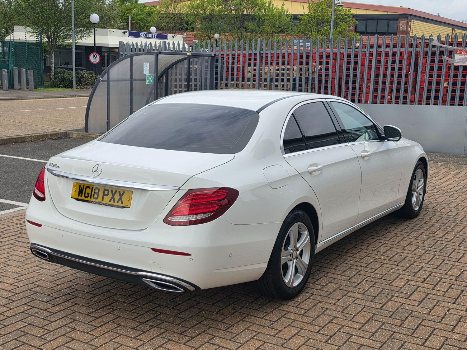Used Mercedes-Benz E Class for sale - 78214110: Photo 18