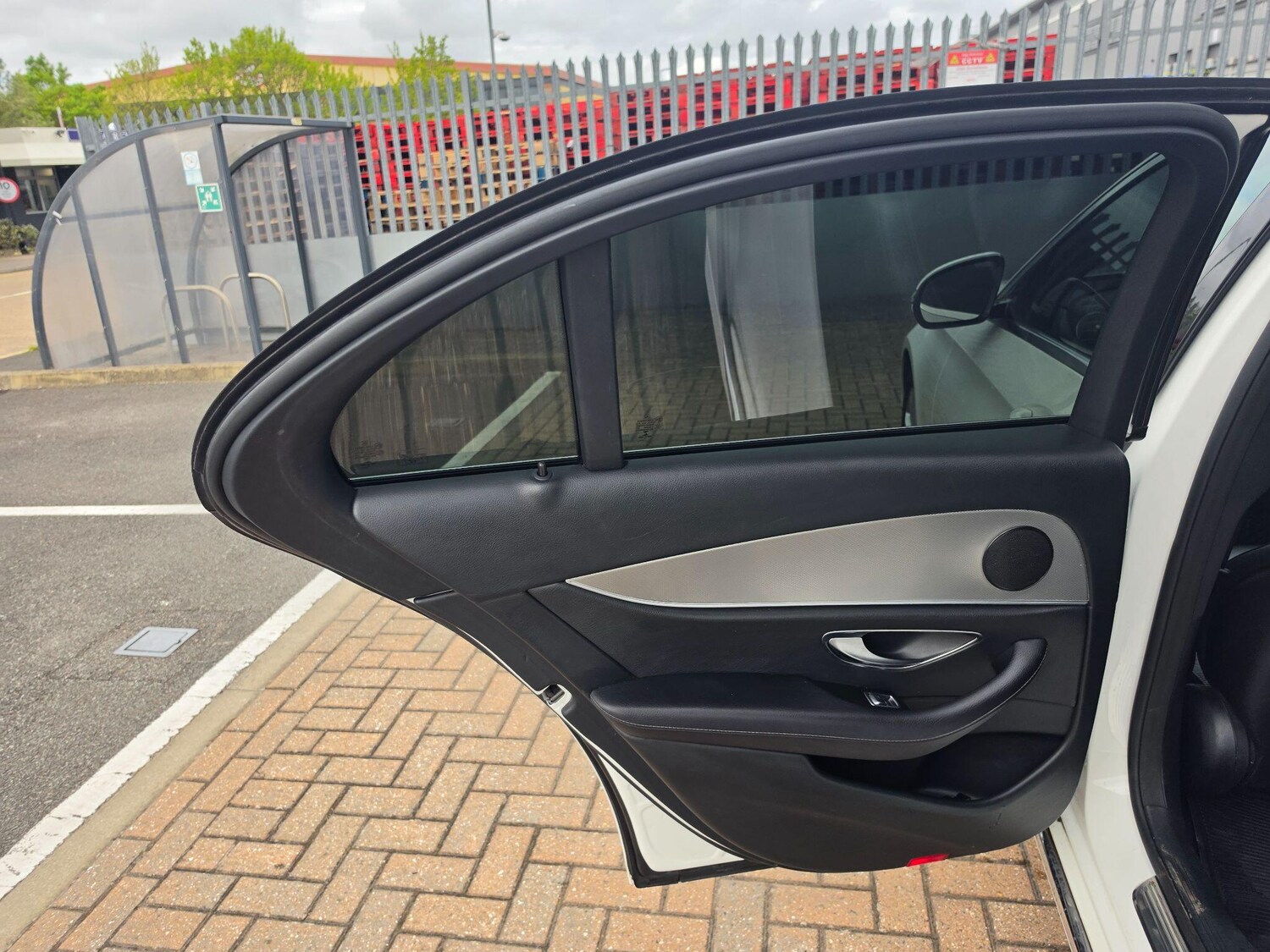 Used Mercedes-Benz E Class for sale - 78214110: Photo 29