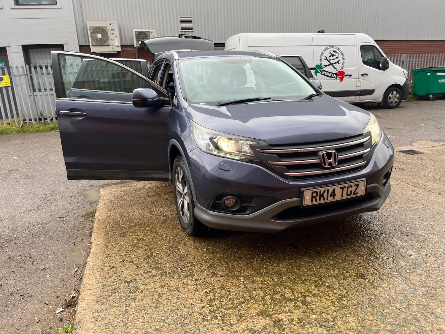 Used Honda CR-V 2014 for sale - 76441151: Photo 2