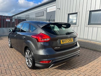 Used Ford Focus 2017 for sale - 79848015: Photo