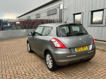 Used Suzuki Swift 2012 for sale - 74019332: Photo