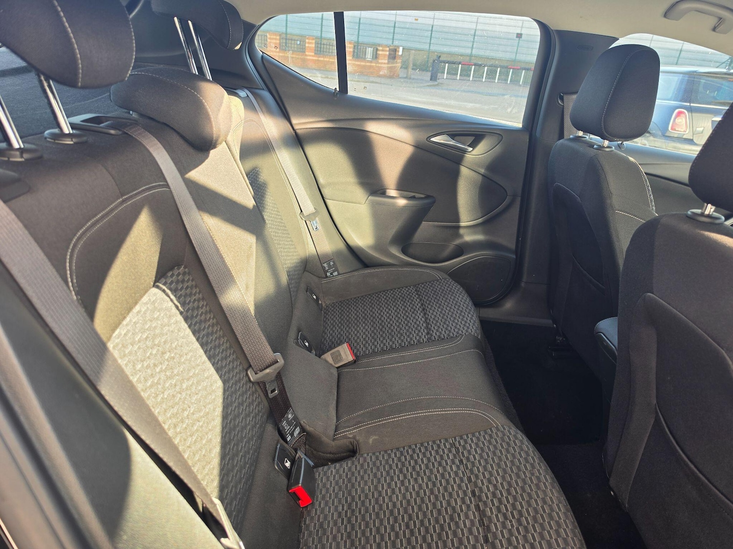 Used Vauxhall Astra for sale - 78127381: Photo 21