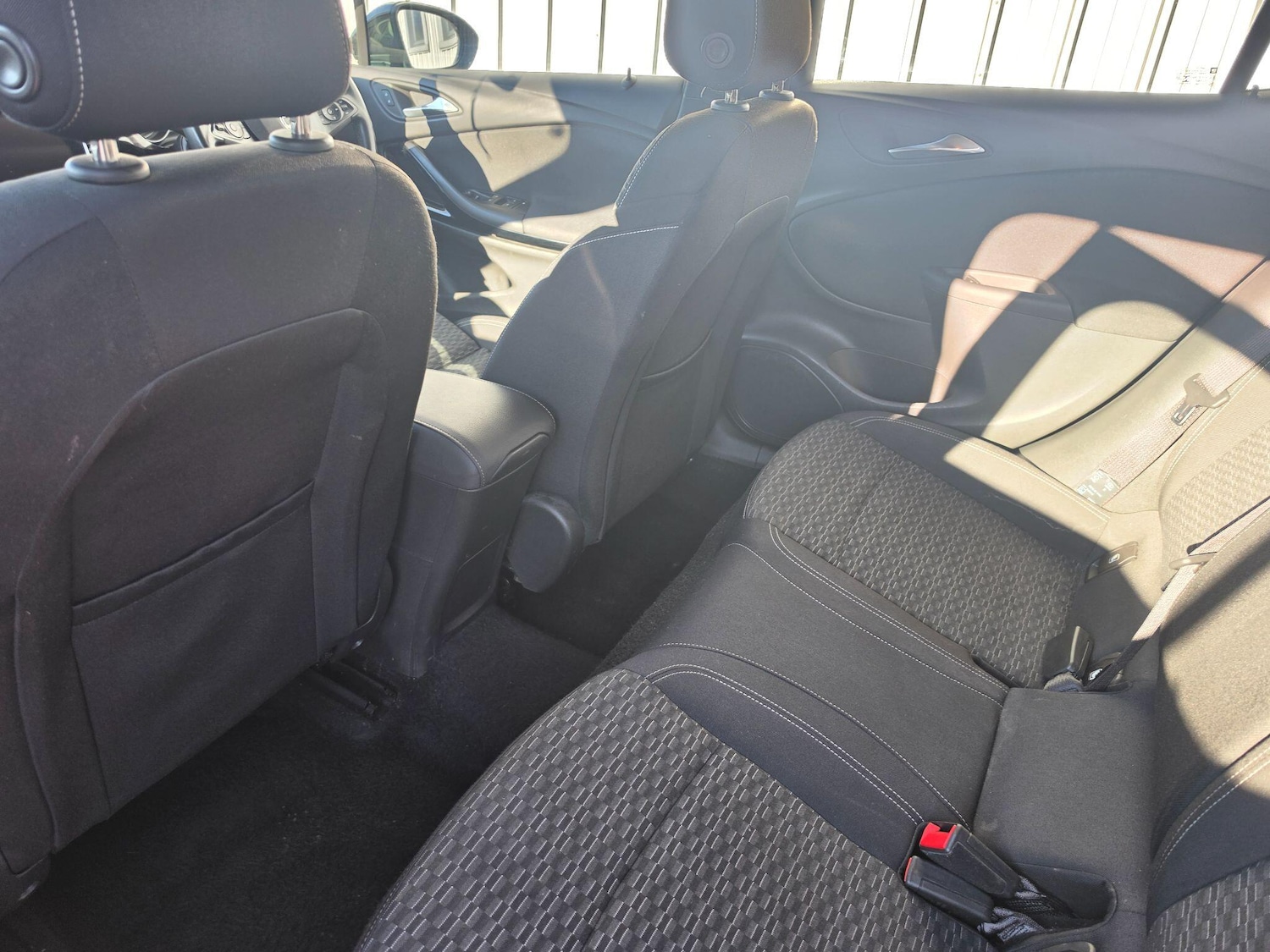 Used Vauxhall Astra for sale - 78127381: Photo 23