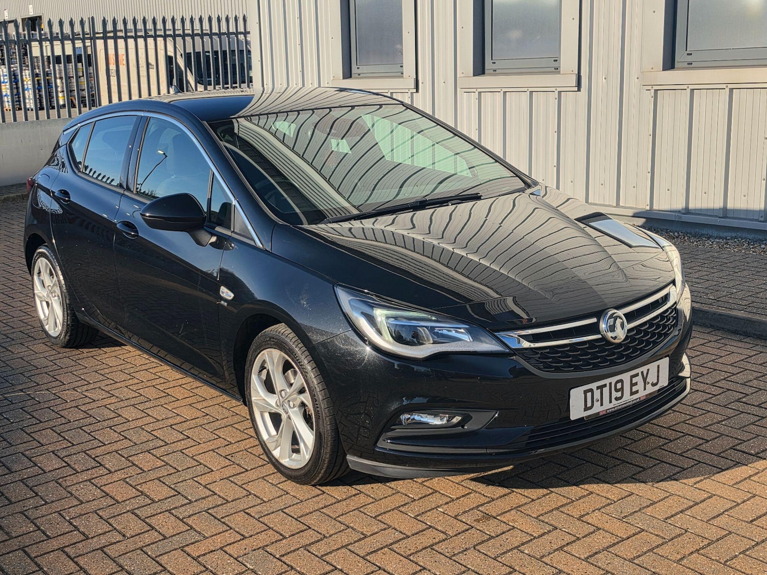 Used Vauxhall Astra for sale - 78127381: Photo 6