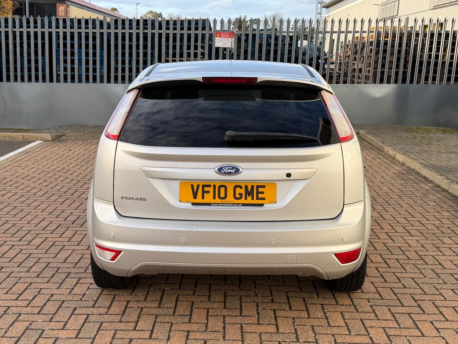 Used Ford Focus 2010 for sale - 76408993: Photo 14