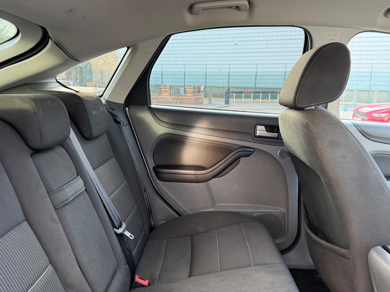 Used Ford Focus 2010 for sale - 76408993: Photo 30