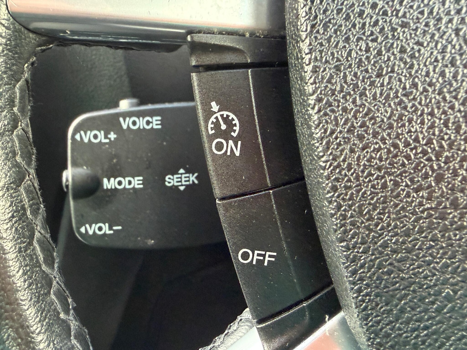 Used Ford Focus 2010 for sale - 76408993: Photo 32