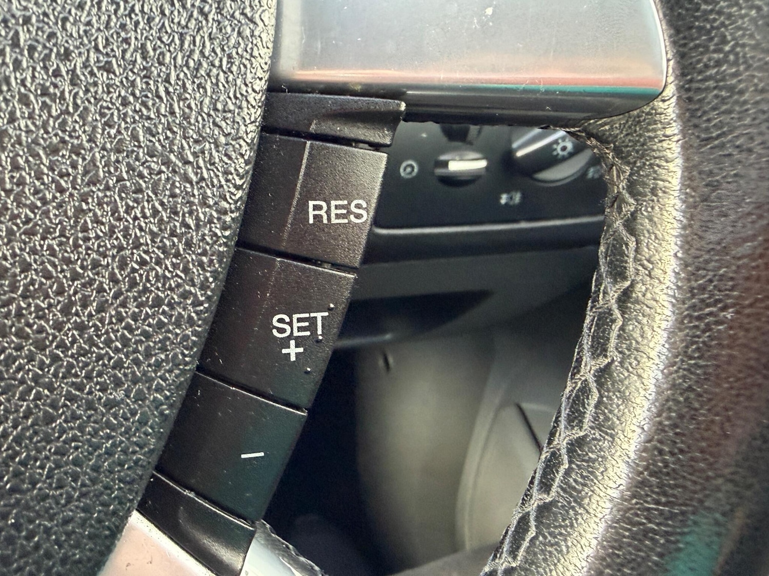 Used Ford Focus 2010 for sale - 76408993: Photo 34