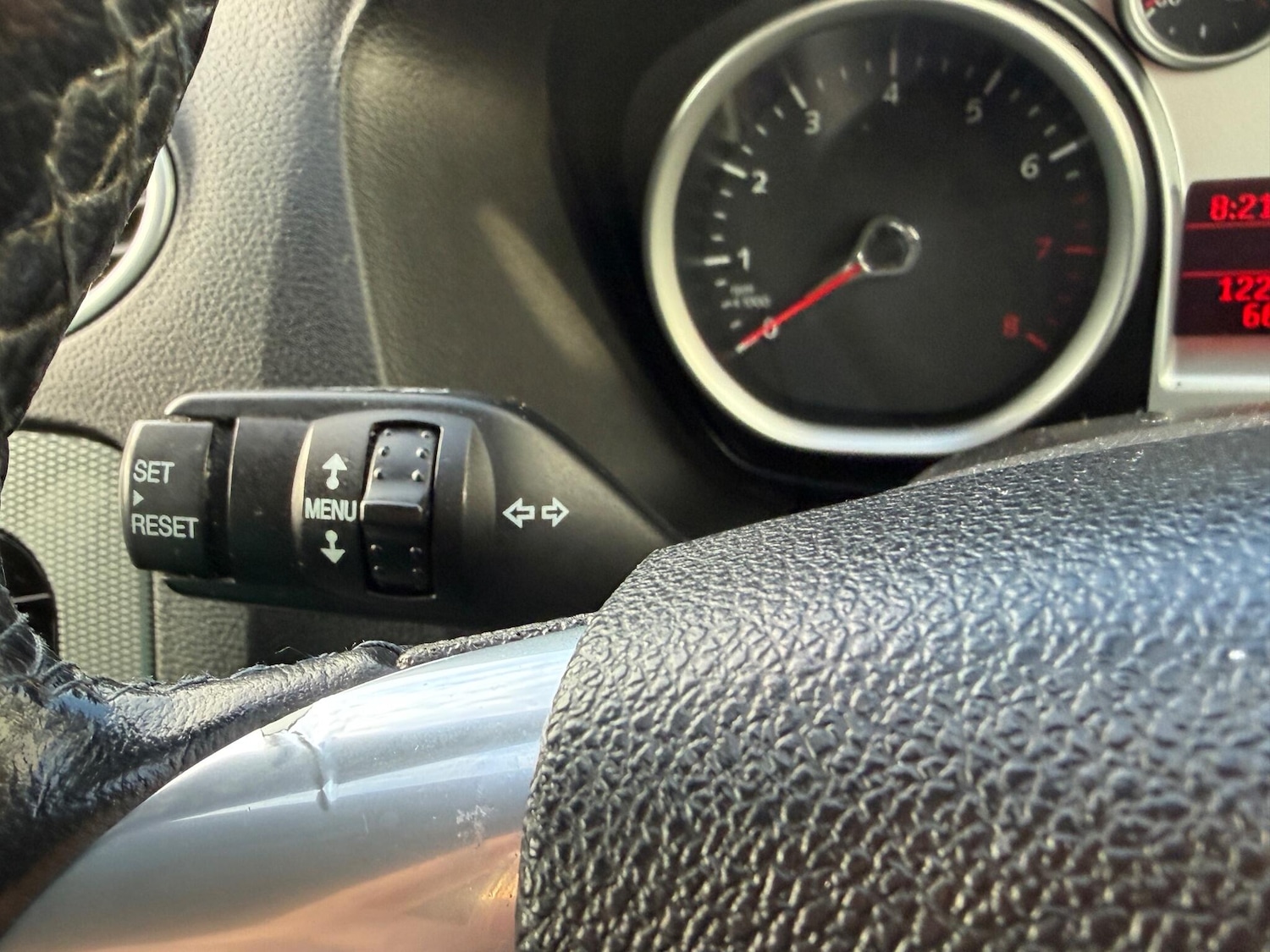 Used Ford Focus 2010 for sale - 76408993: Photo 37