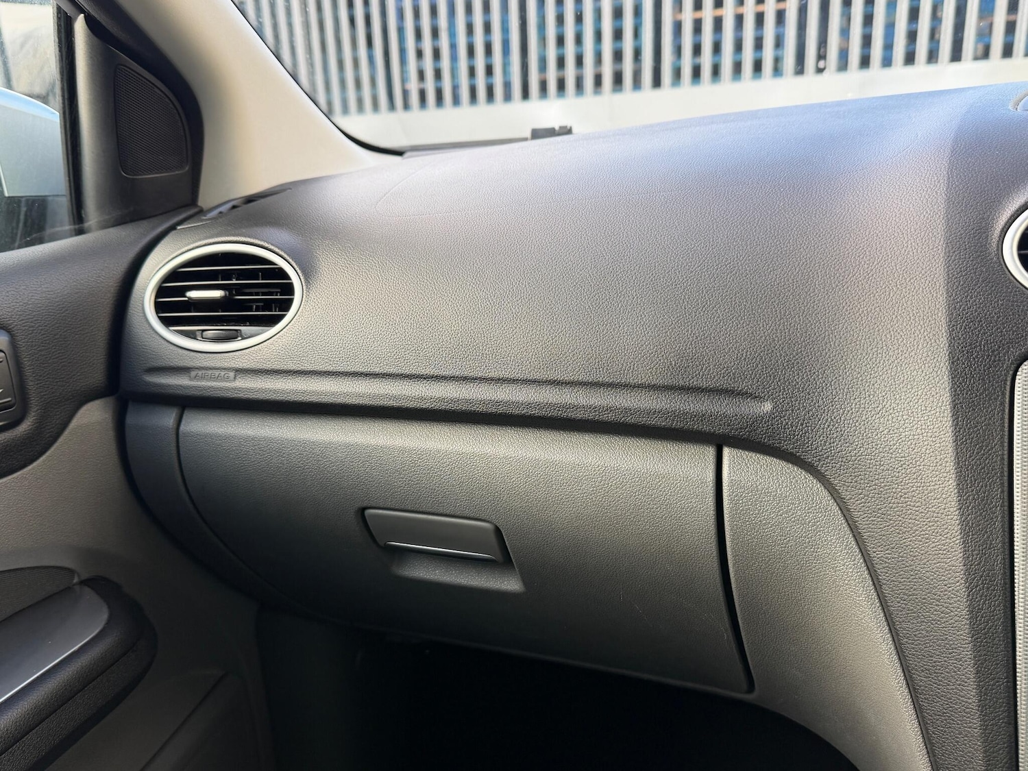 Used Ford Focus 2010 for sale - 76408993: Photo 38