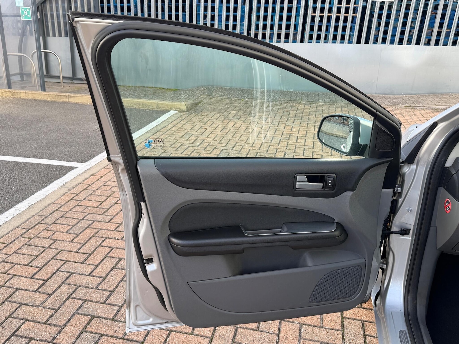 Used Ford Focus 2010 for sale - 76408993: Photo 39