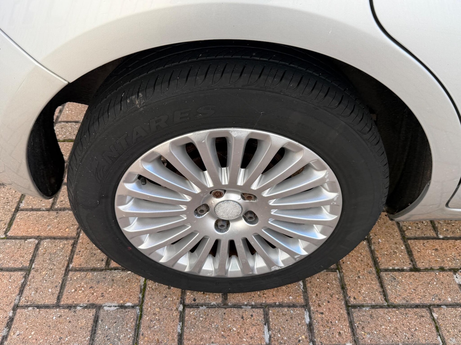 Used Ford Focus 2010 for sale - 76408993: Photo 47