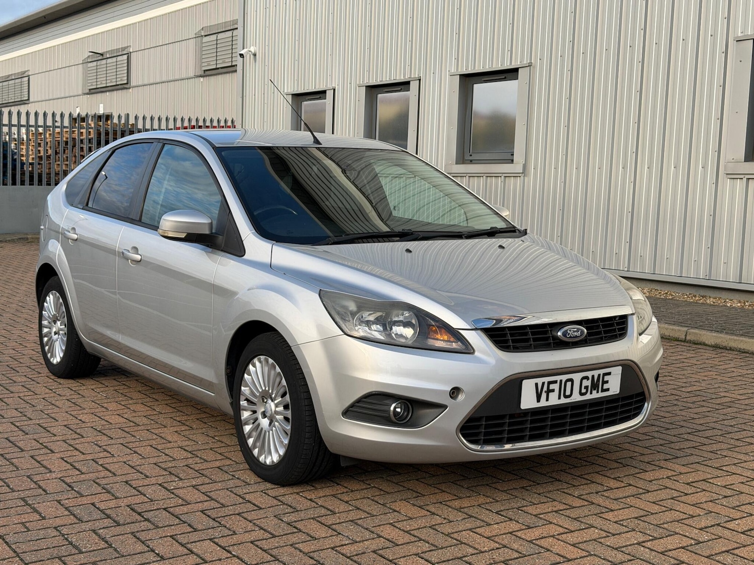 Used Ford Focus 2010 for sale - 76408993: Photo 5