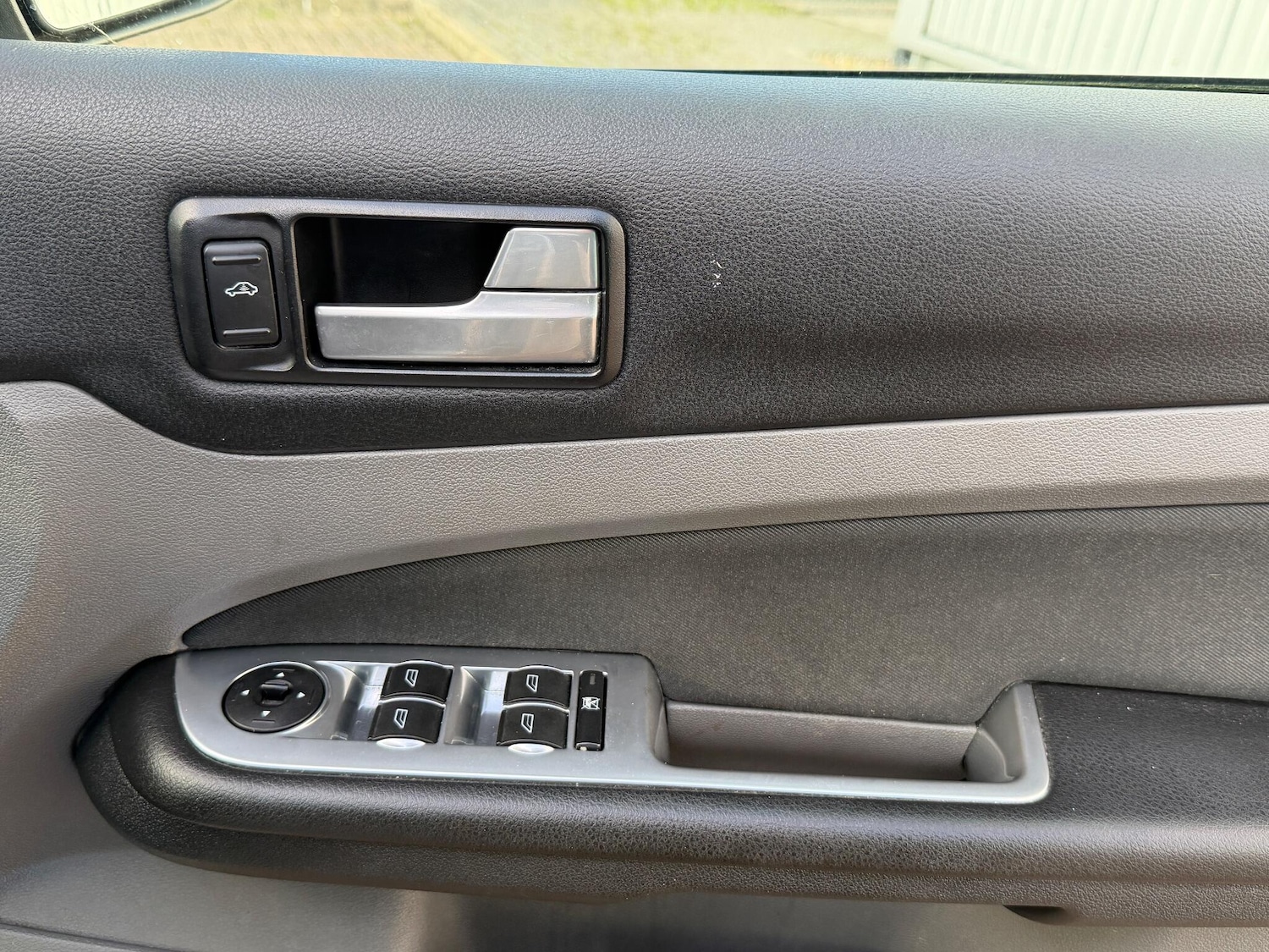 Used Ford Focus 2010 for sale - 76408993: Photo 57