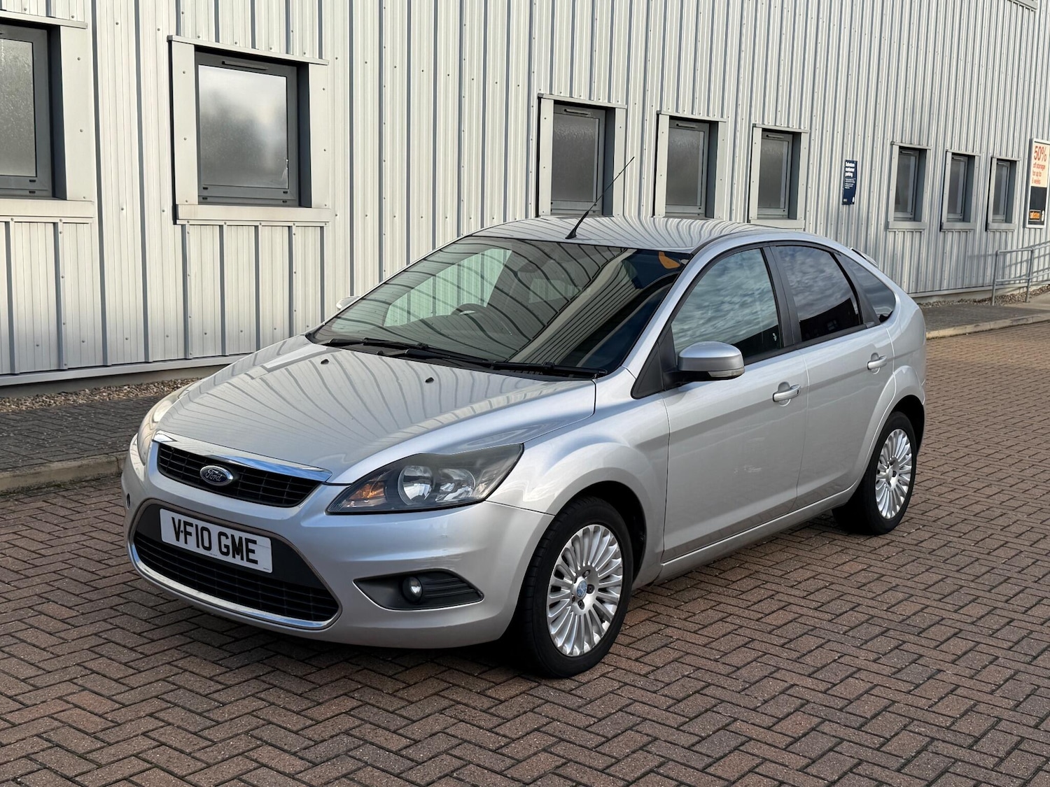 Used Ford Focus 2010 for sale - 76408993: Photo 7