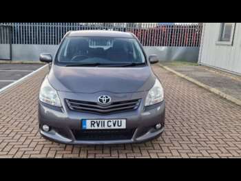 Used Toyota Verso 2011 for sale - 72722579: Photo