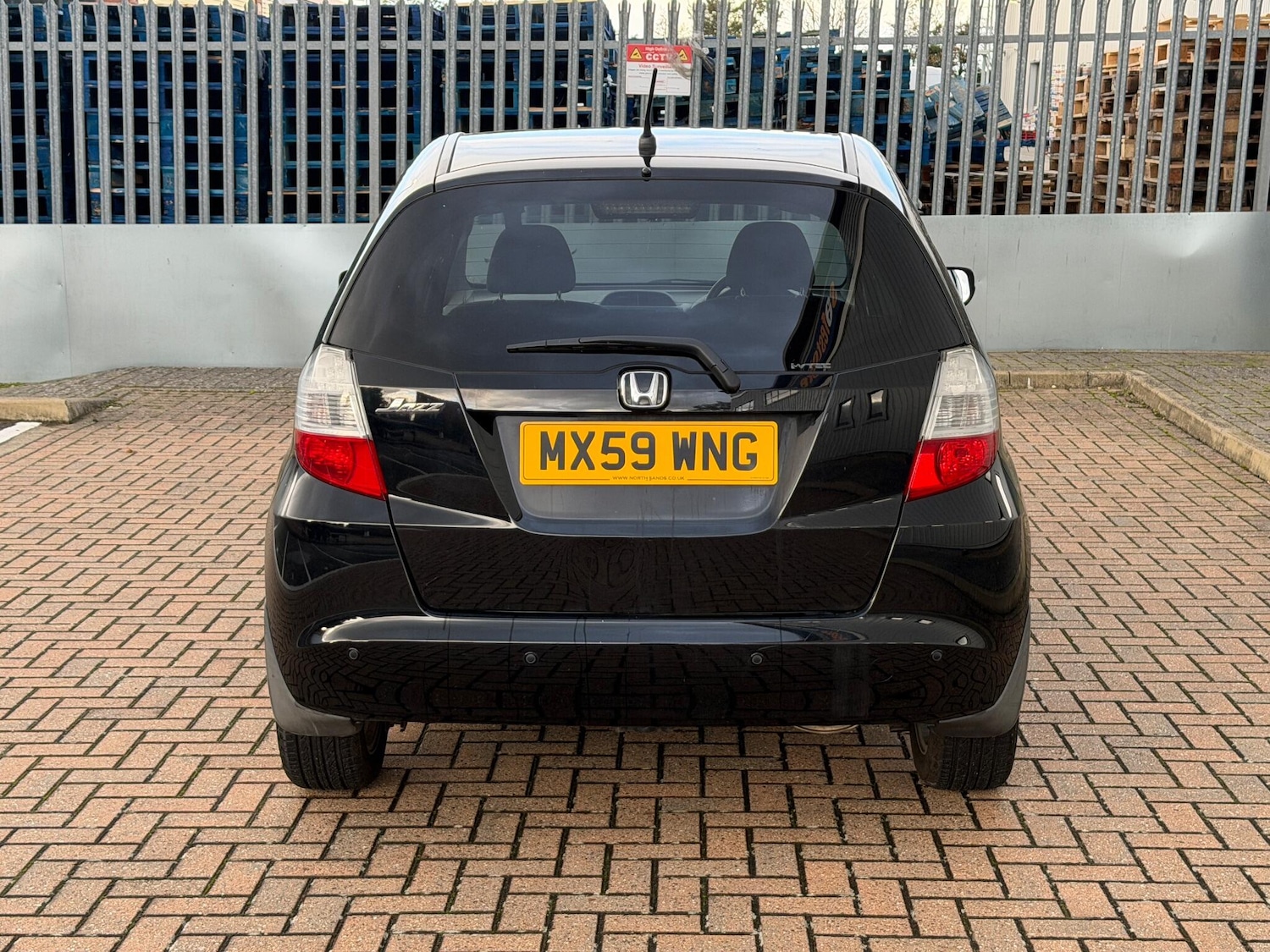 Used Honda Jazz 2010 for sale - 76377629: Photo 12