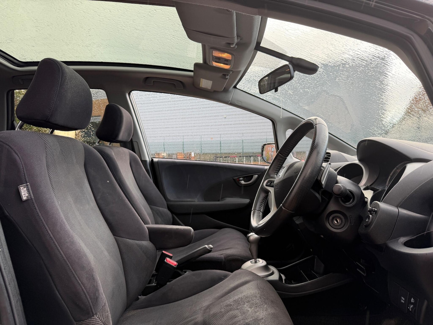 Used Honda Jazz 2010 for sale - 76377629: Photo 25