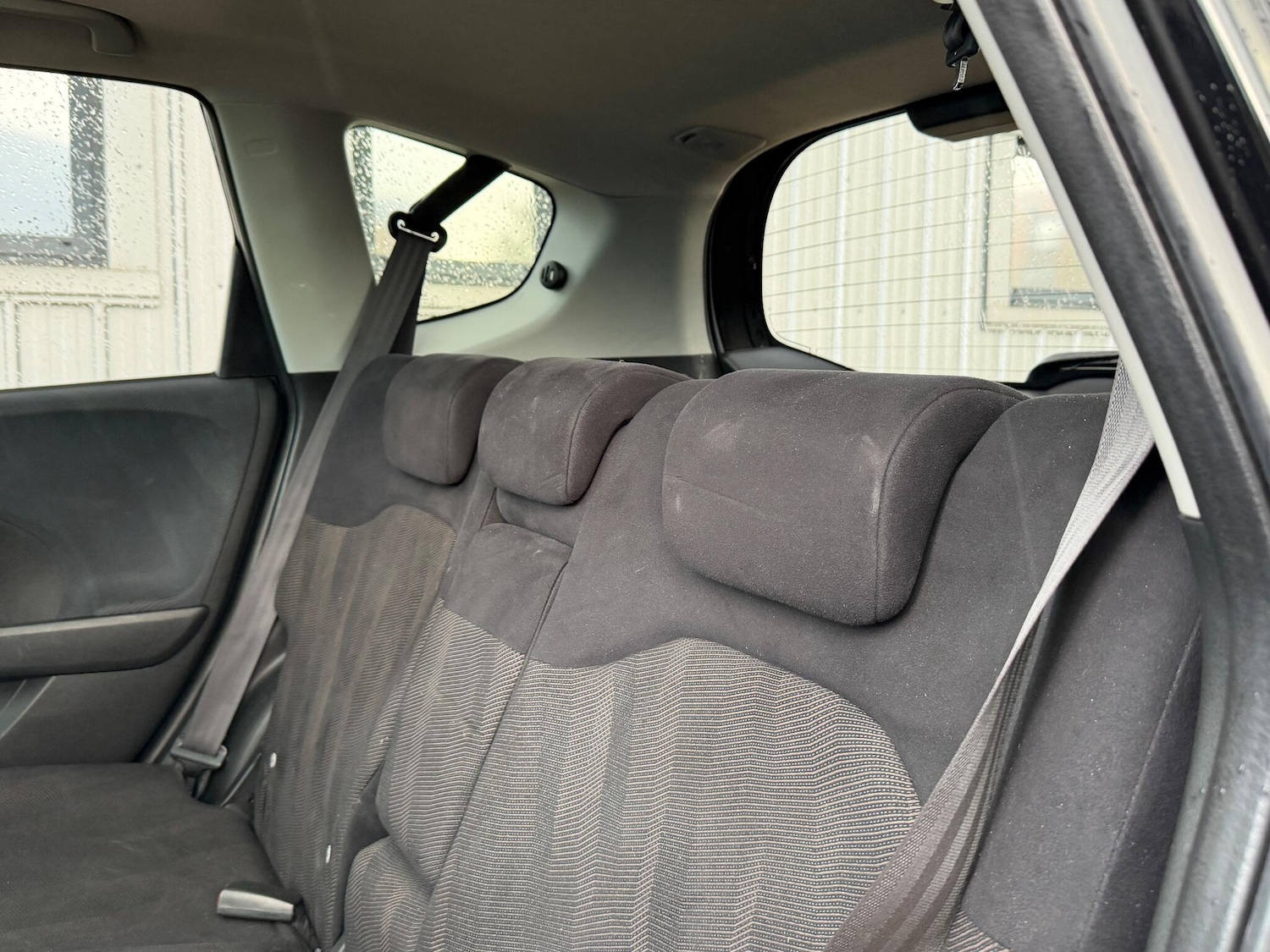 Used Honda Jazz 2010 for sale - 76377629: Photo 27