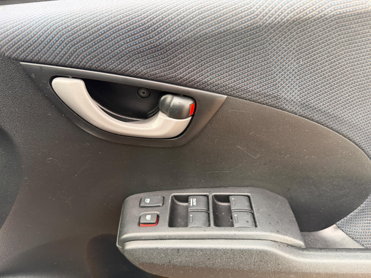 Used Honda Jazz 2010 for sale - 76377629: Photo 32
