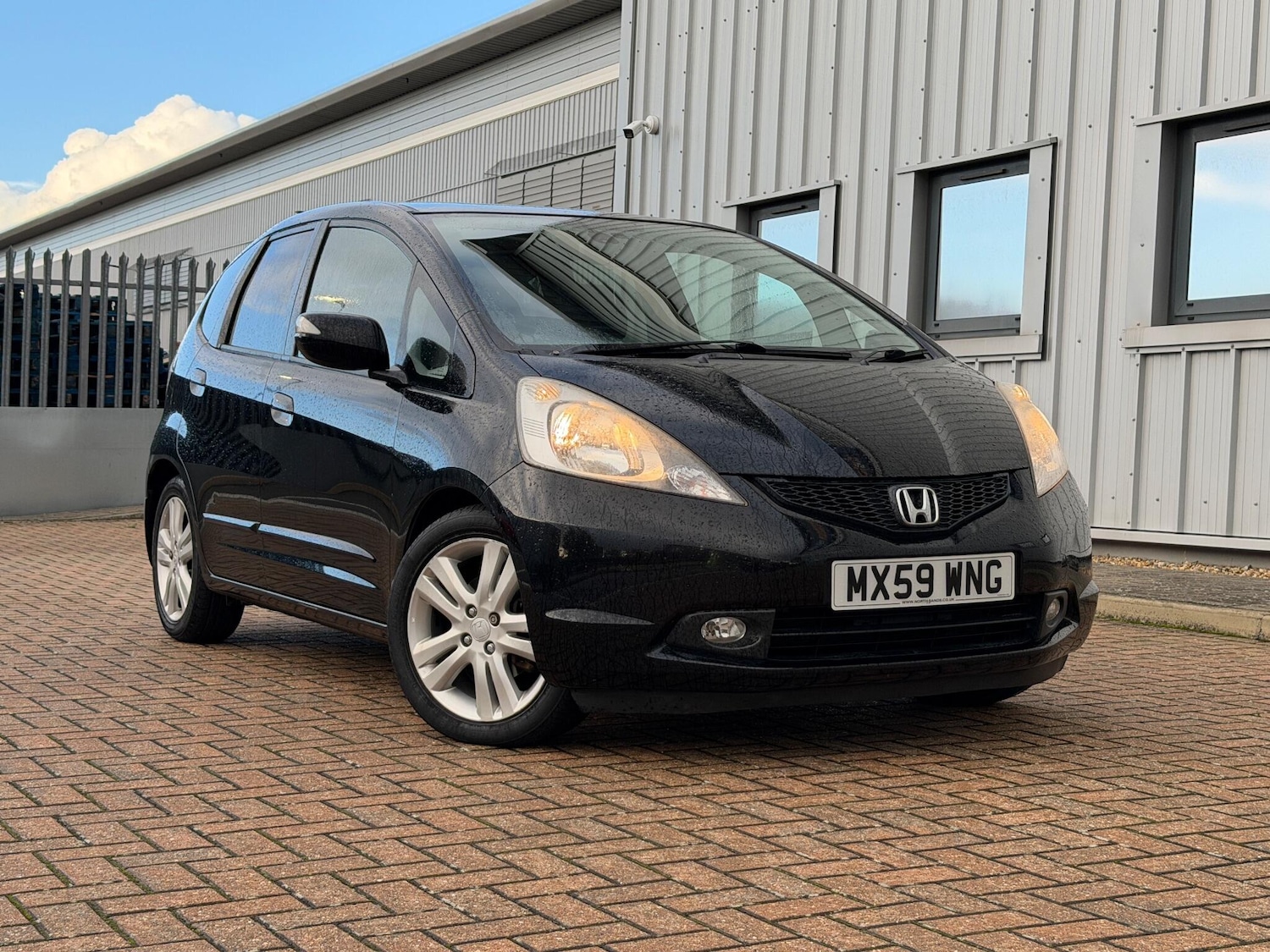 Used Honda Jazz 2010 for sale - 76377629: Photo 5