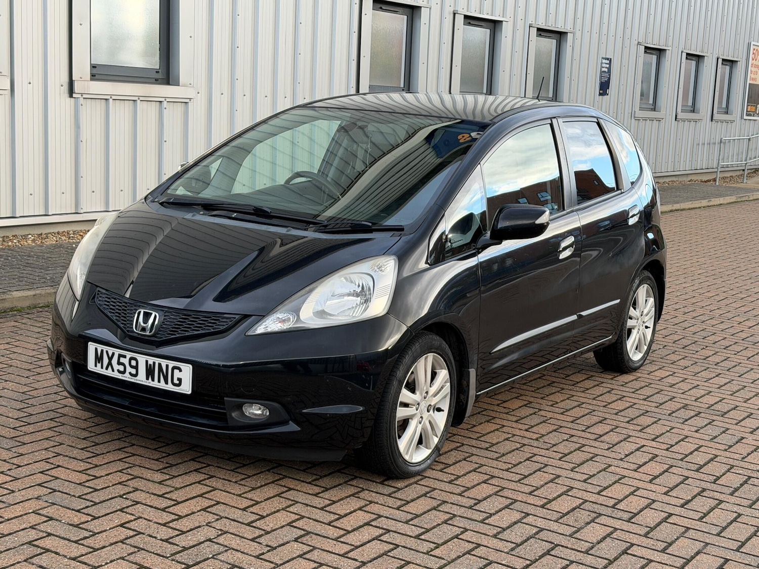 Used Honda Jazz 2010 for sale - 76377629: Photo 9