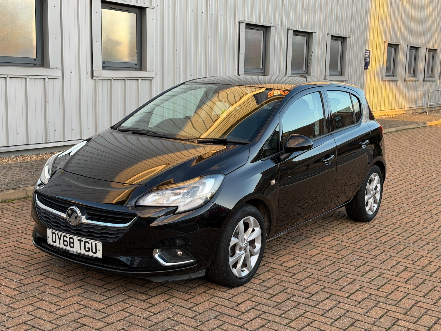 Used Vauxhall Corsa 2018 for sale - 76521783: Photo 3