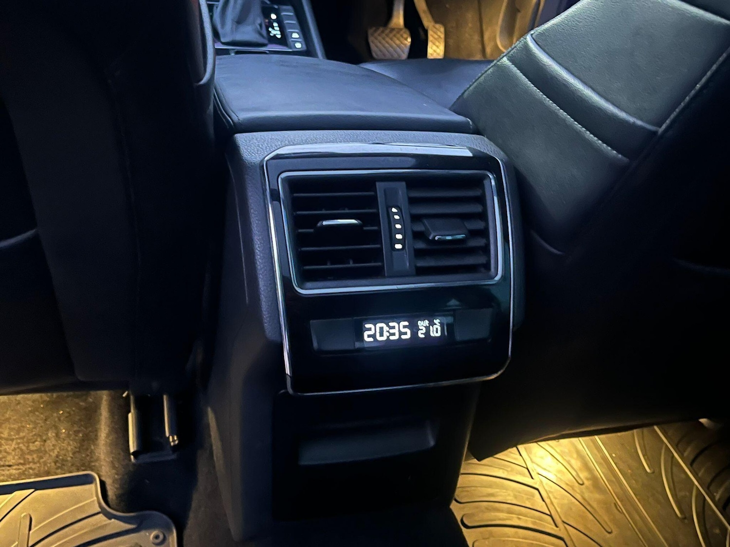 Vehicle 35