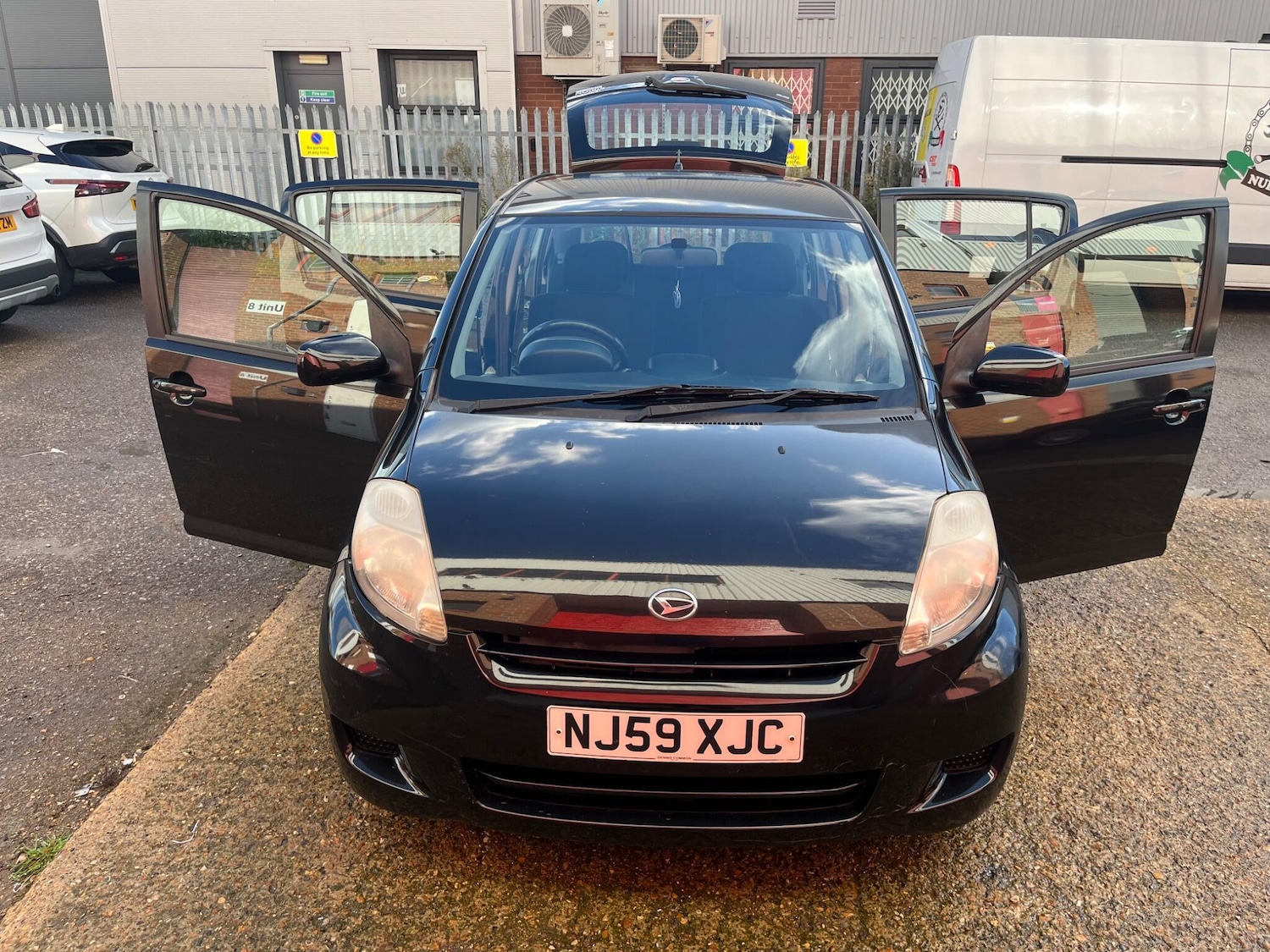 Used Daihatsu Sirion 2009 for sale - 76446566: Photo 11