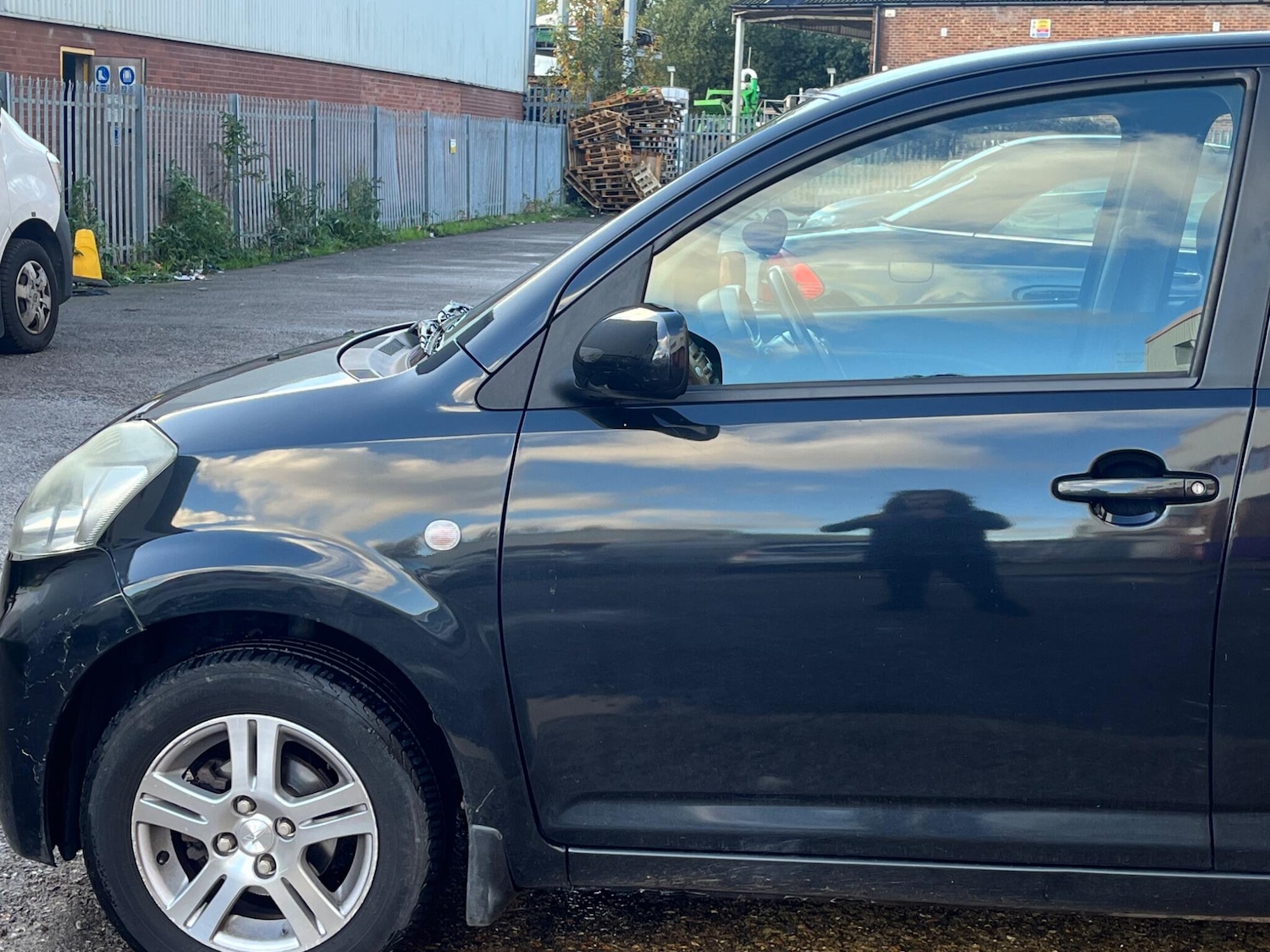 Used Daihatsu Sirion 2009 for sale - 76446566: Photo 18