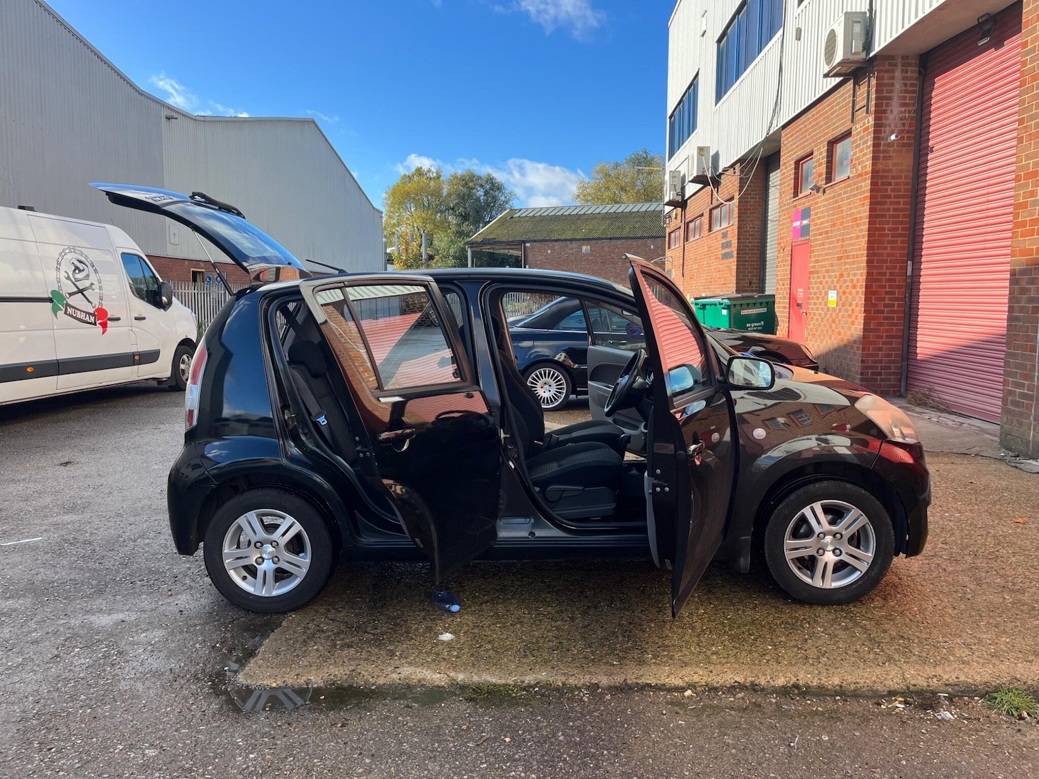 Used Daihatsu Sirion 2009 for sale - 76446566: Photo 27
