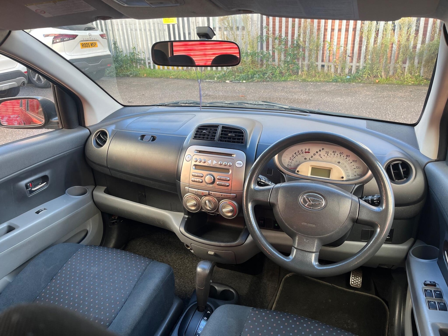 Used Daihatsu Sirion 2009 for sale - 76446566: Photo 38