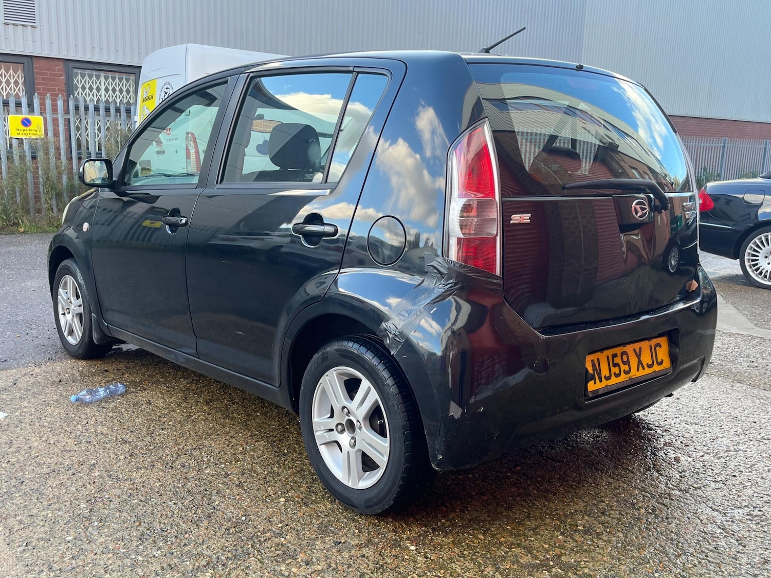 Used Daihatsu Sirion 2009 for sale - 76446566: Photo 4