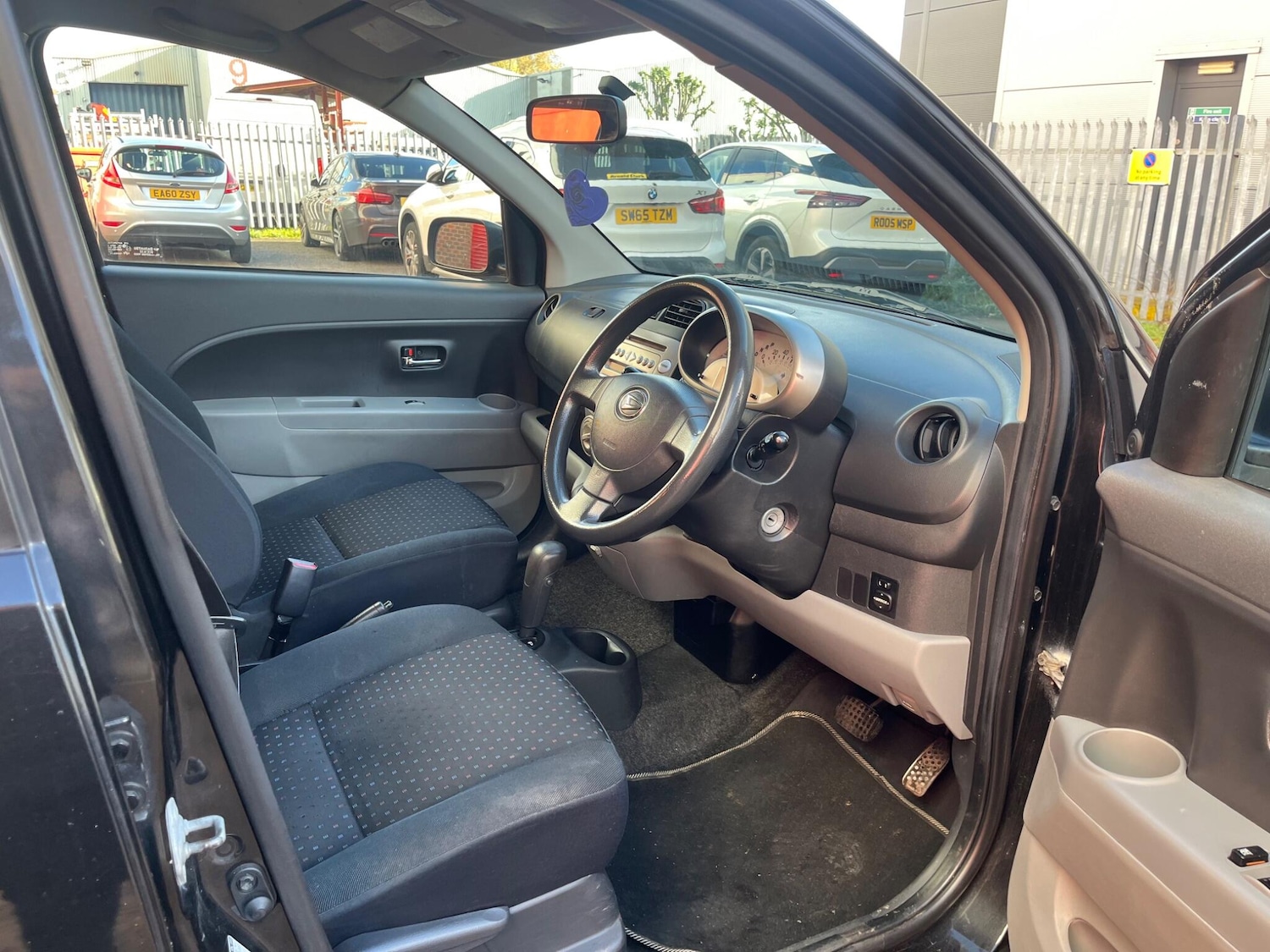 Used Daihatsu Sirion 2009 for sale - 76446566: Photo 40