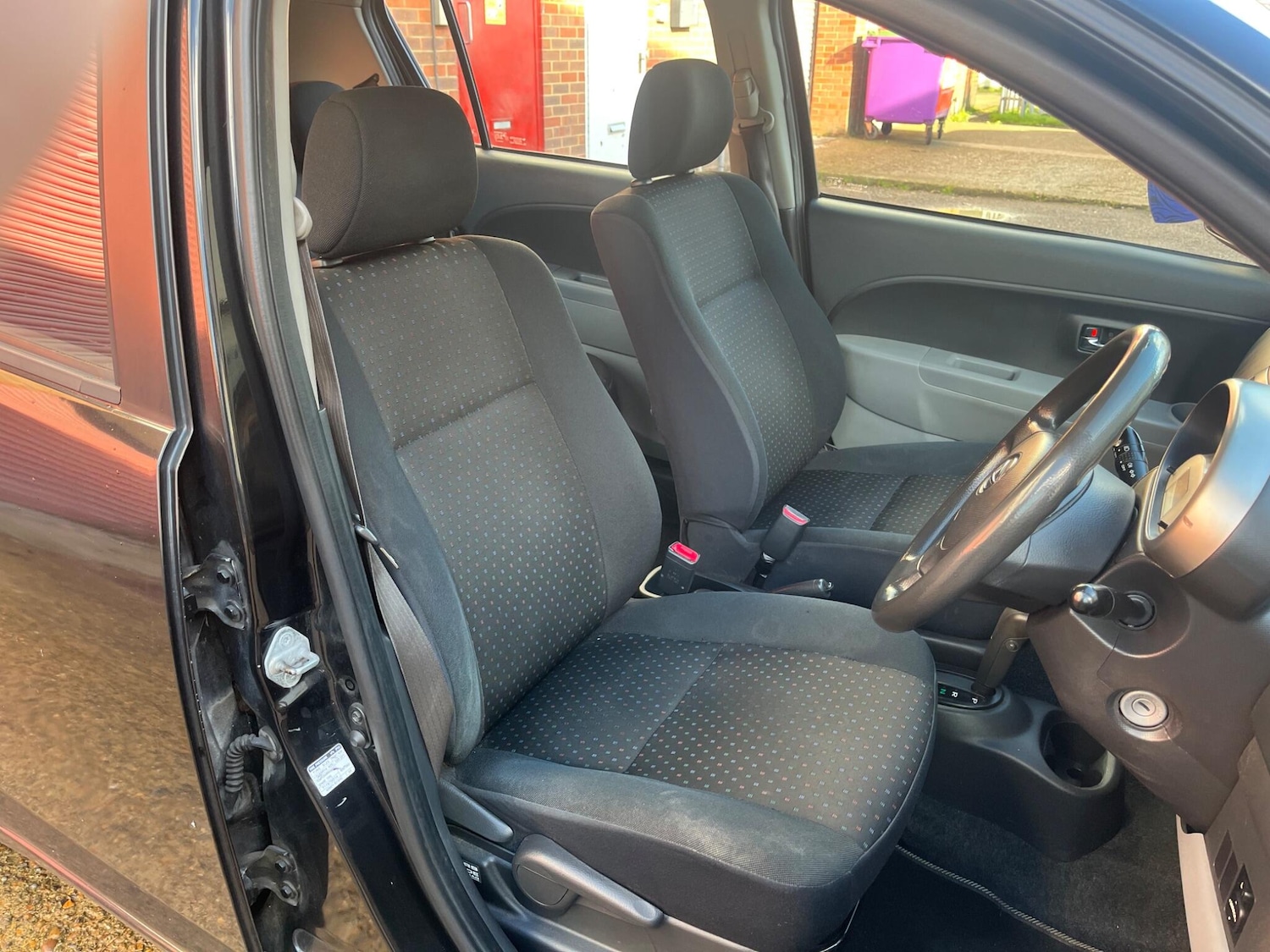 Used Daihatsu Sirion 2009 for sale - 76446566: Photo 42